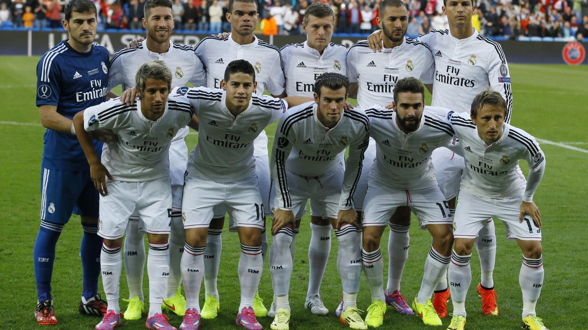 香蕉船兄弟齐聚布鲁克林 深情送别篮球传奇最后一程