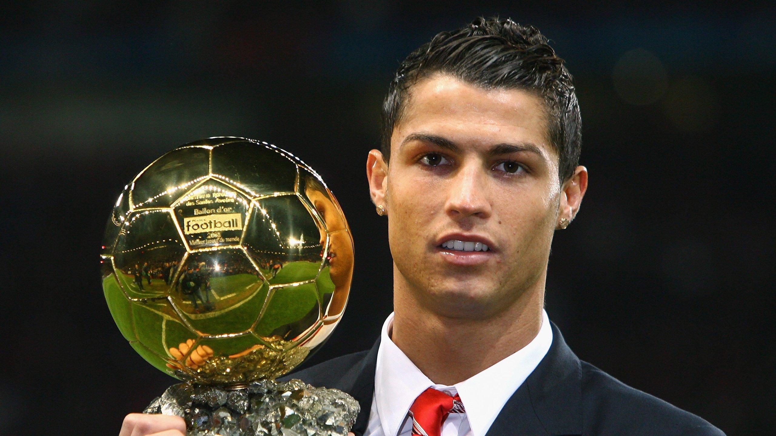 姆巴佩坦言与C罗比较是荣耀 誓言全力冲击职业生涯全满贯